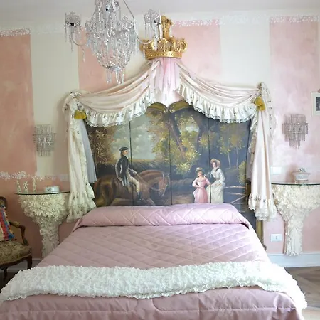 La Maison Delle Favole Oda ve Kahvaltı Desenzano del Garda